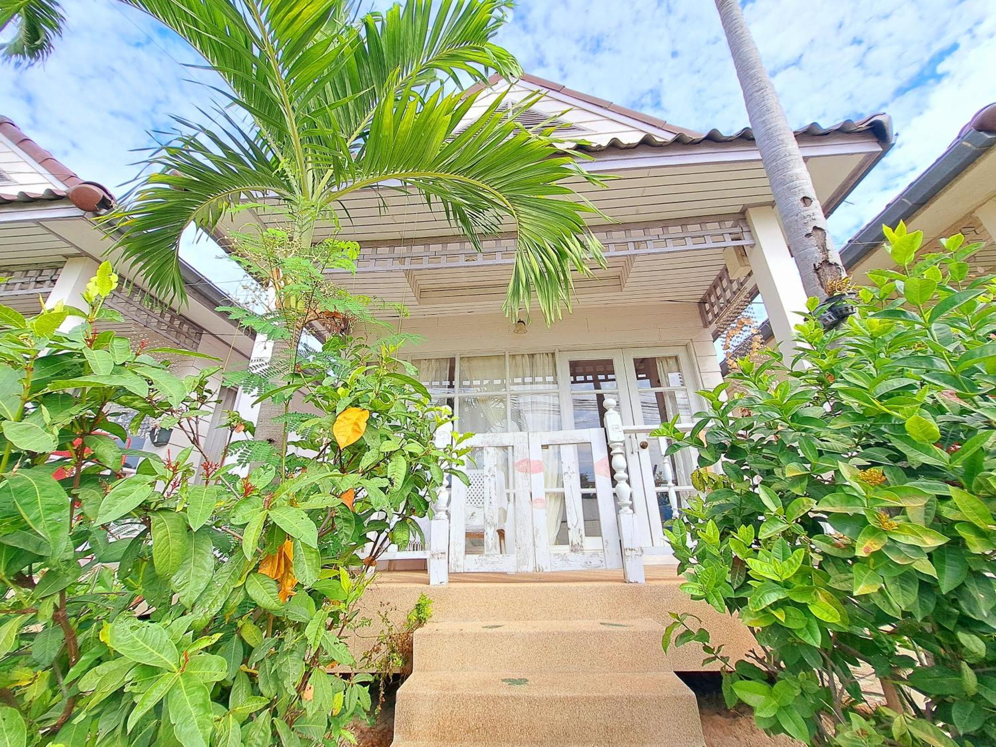 Prathana Garden Beach Resort HHQ Extérieur photo